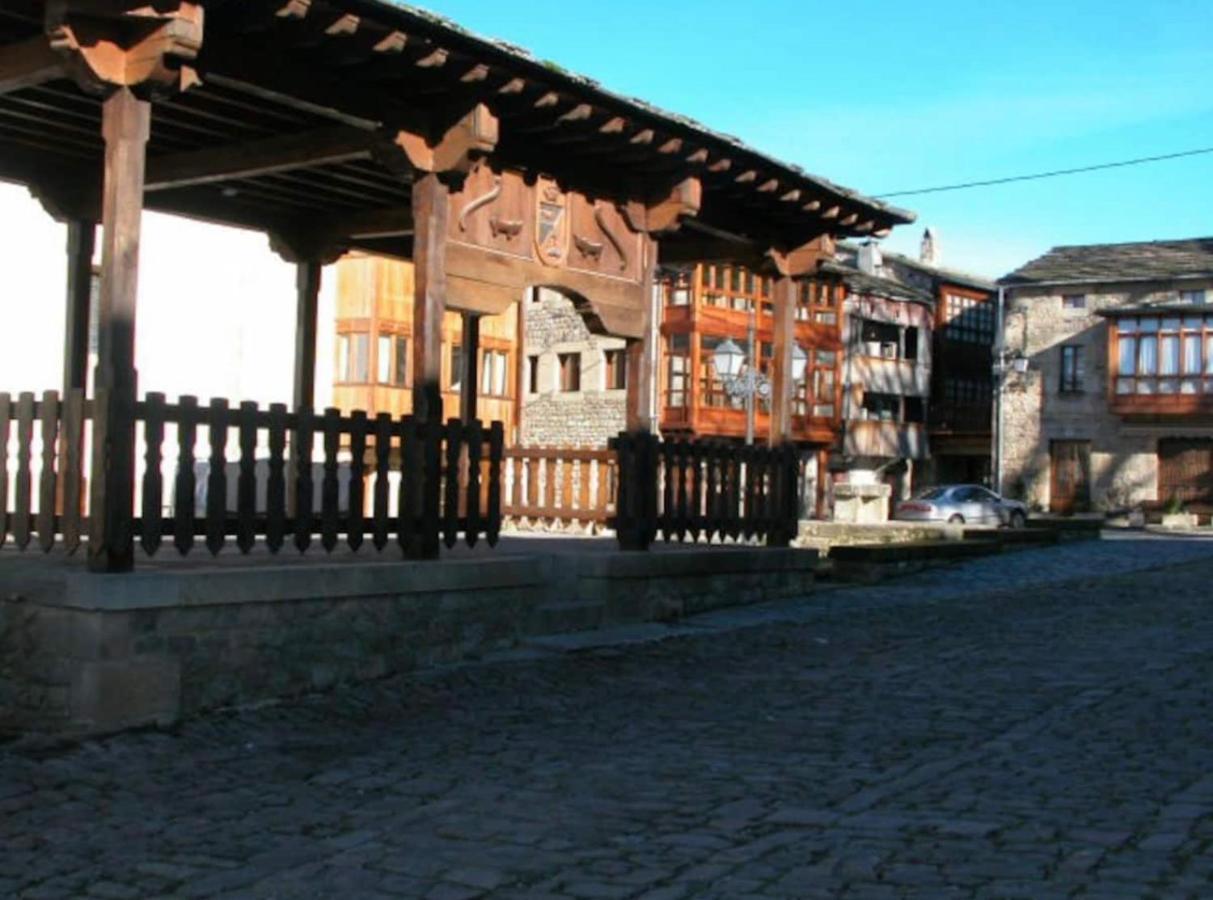 Appartamento Lavieja Panaderia 2 Casa Rural Con Encanto Vega de Pas Esterno foto